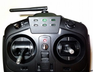 quanum-i8-radio-transmitter-control-gimbals
